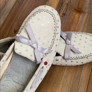 Ugh slippers size 10